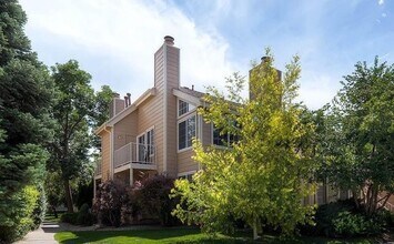 Building Photo - 6054 Gunbarrel Ave