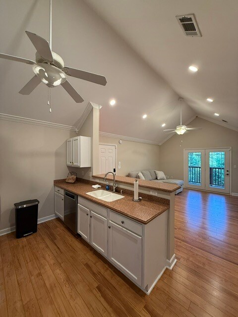 Foto del edificio - 433 Harts Cove Way