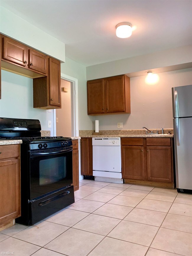 Building Photo - 3 br, 1 bath House - 985 Wellsville Rd