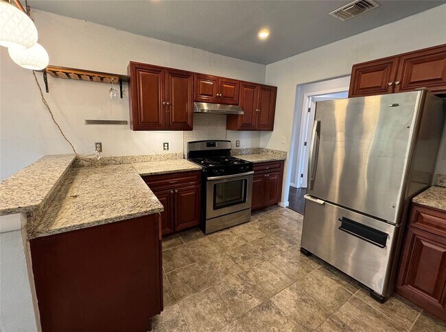 Foto del edificio - 1402 Mardell St