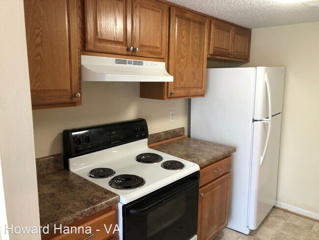 Building Photo - 2 br, 1 bath House - 3702-A Towne Point Road
