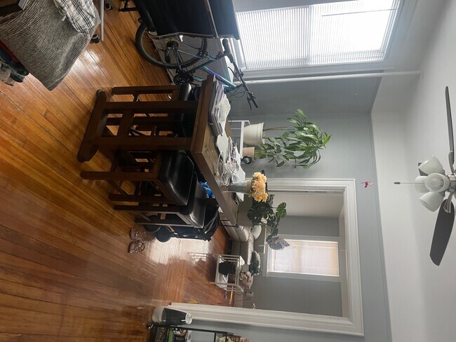 Foto del edificio - 21-65-65 43rd St
