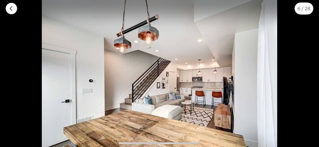 Foto del edificio - 1370 Yates St