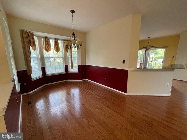 Foto del edificio - 43455 Quigley Ln