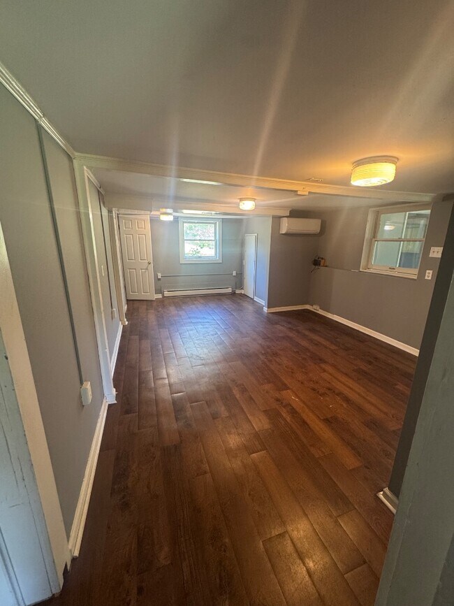 Foto del edificio - 3209 Swan Pl