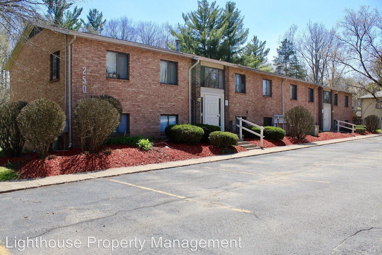 Foto principal - 250 4 Mile Rd NW