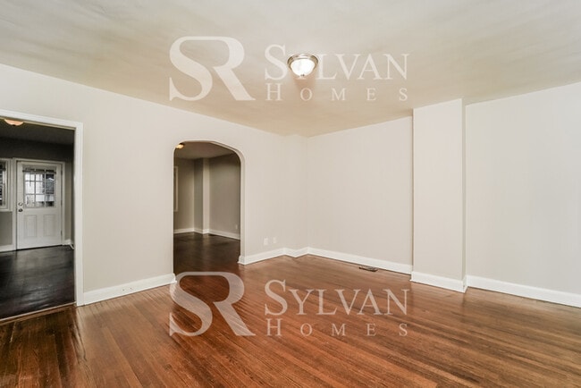 Photo - Welcome to this charming abode. House