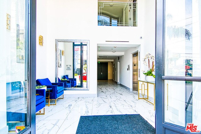 Foto del edificio - 1237 S Holt Ave