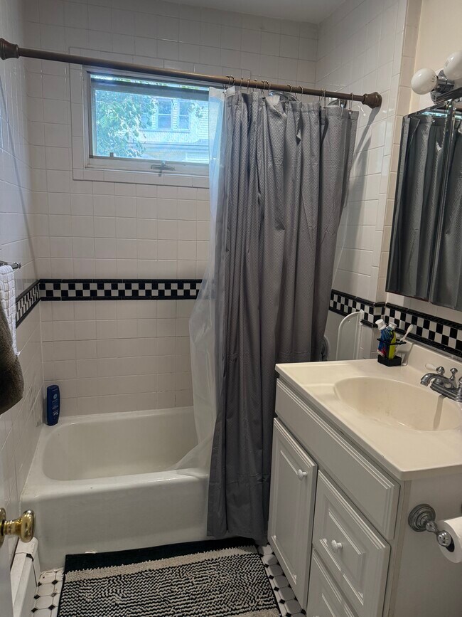 Bathroom - 881 Broadway