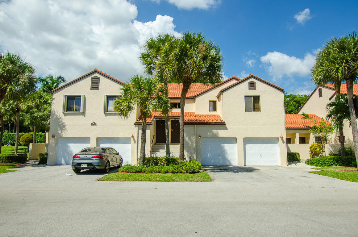 4 Vía De Casas Sur, Boynton Beach, FL 33426 Townhouse