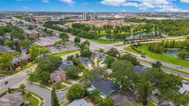 Foto del edificio - 6149 Sandcrest Cir