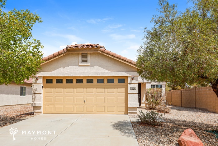 Foto principal - 1752 W Harding Ave