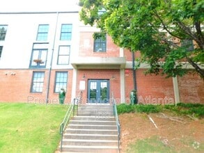 Building Photo - 1755 Liberty Ln