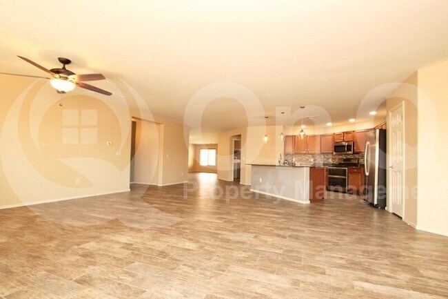Building Photo - 5061 West Willow Run Lane