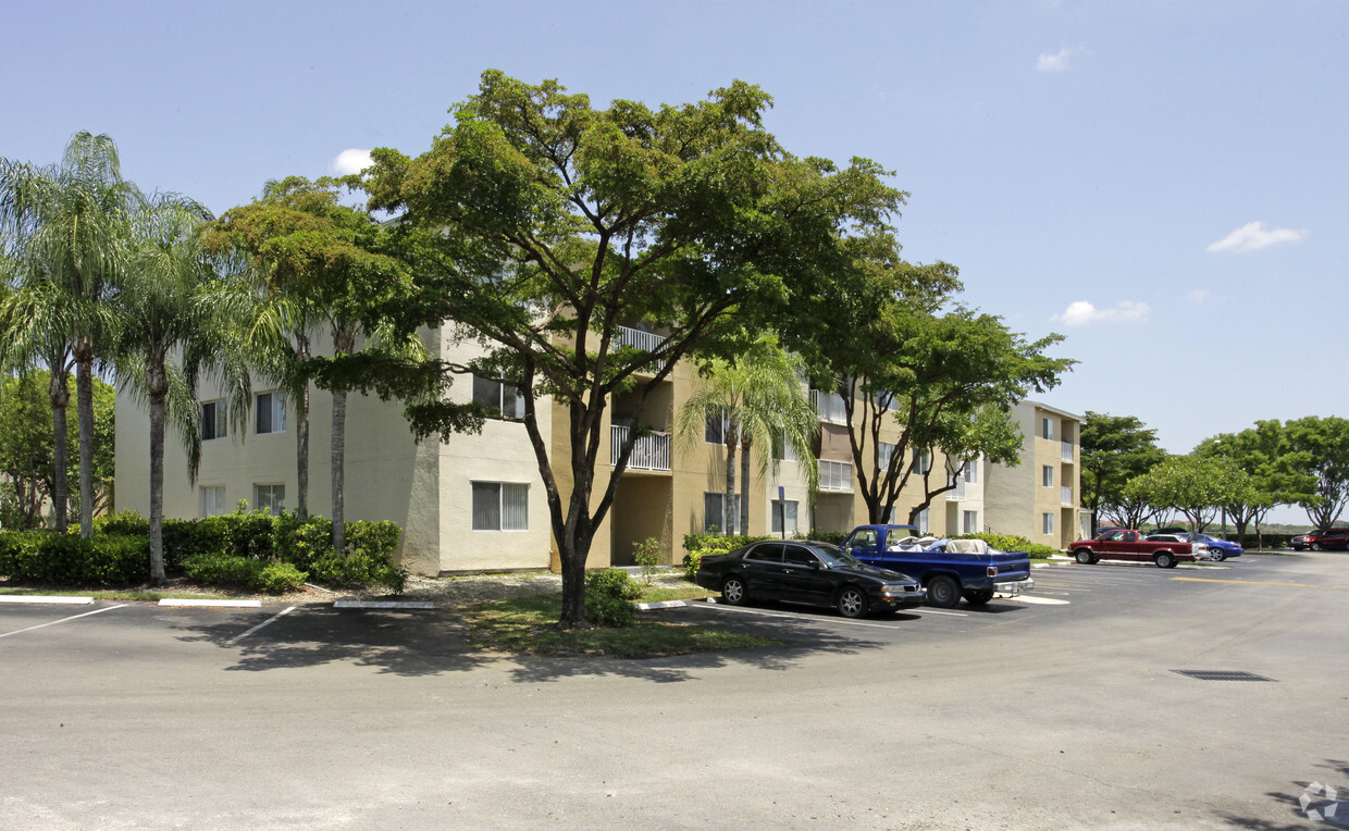 Primary Photo - Homestead Colony Apartments