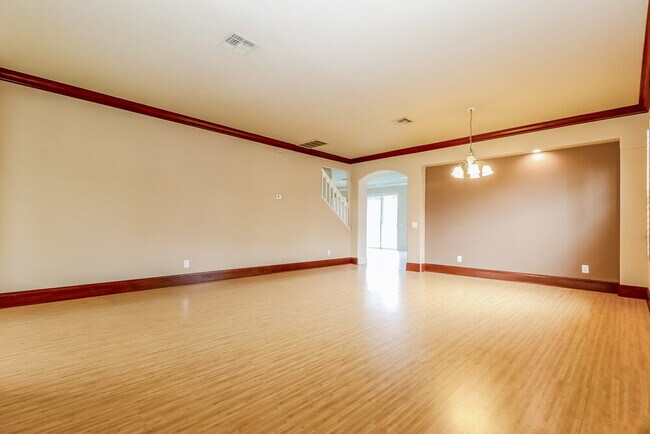 Building Photo - 1709 Pink Guara Ct