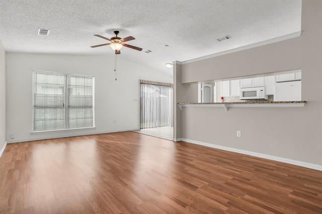 Foto del edificio - 1437 Brook Meadow Cir