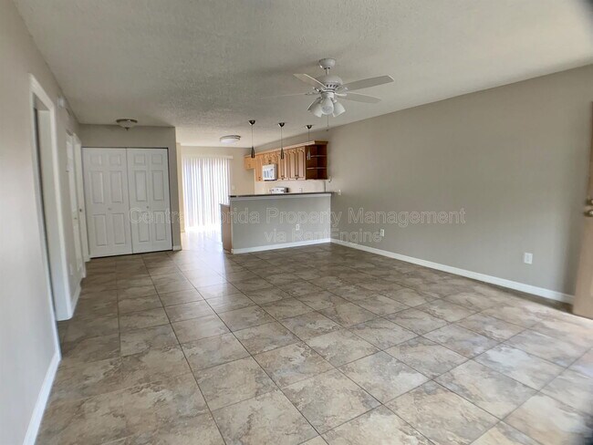 Foto del edificio - 3651 N Goldenrod Rd
