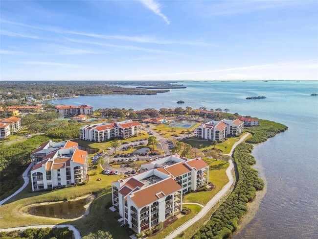 Foto del edificio - 301 Mariner Dr