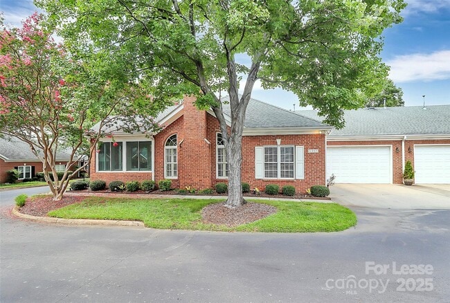 Foto del edificio - 11357 Olde Turnbury Ct