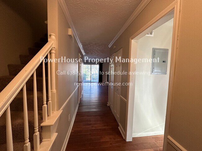 Building Photo - 3390 Spring Harbour Dr