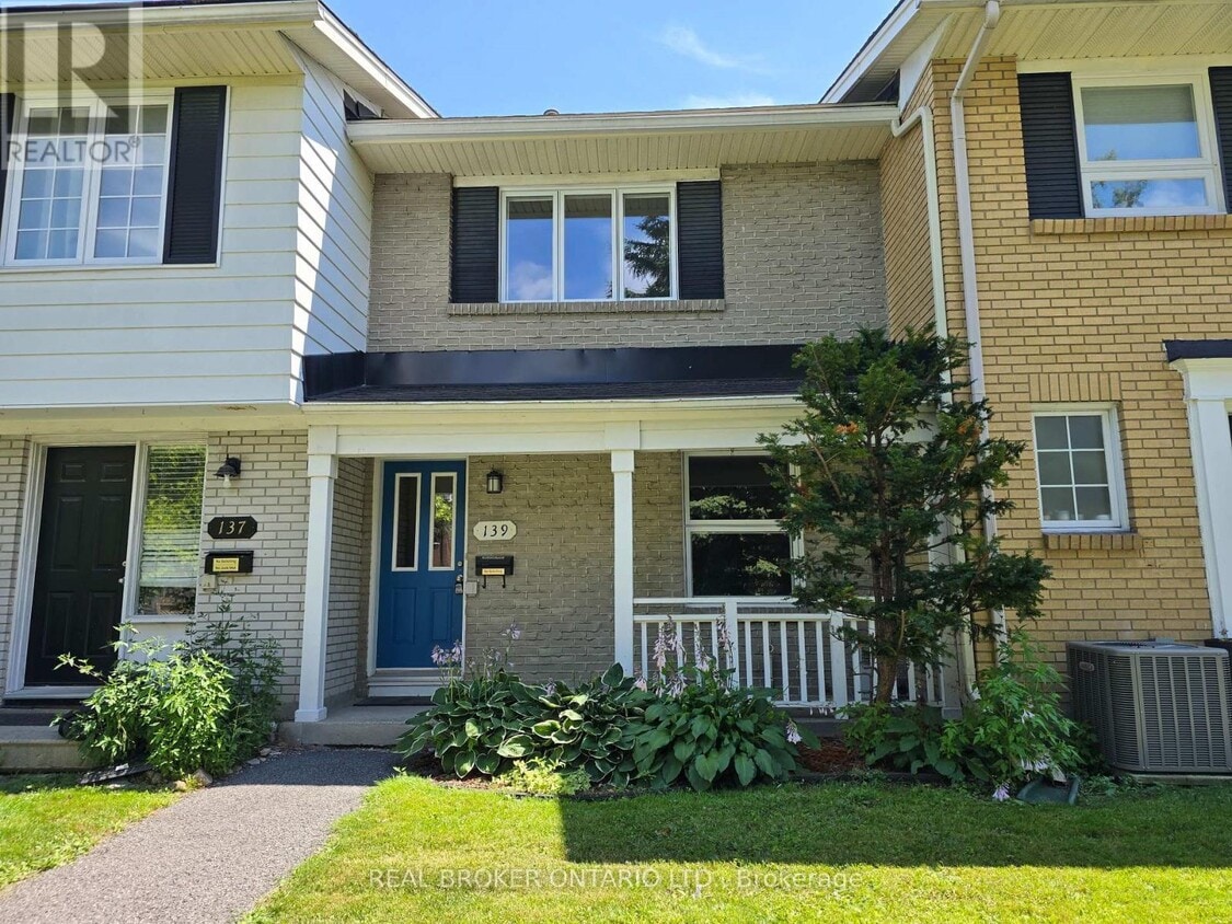 Primary Photo - 139 Monterey Dr