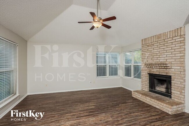 Building Photo - 7608 Rice Dr