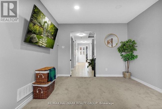 Building Photo - 93 Cedarock Dr