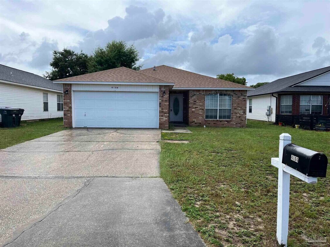 Foto principal - 4104 Spinnaker Pl
