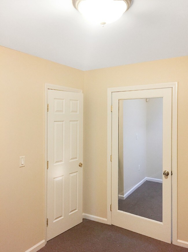 Foto del edificio - 109-14 Liberty Ave