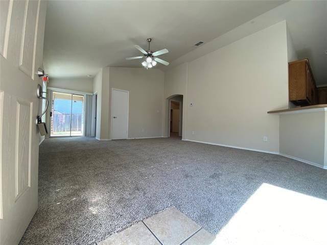 Foto del edificio - 2136 Ingrid Ln