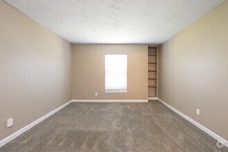 2BR, 2BA - 1,000SF Bedroom - Newberry Parc