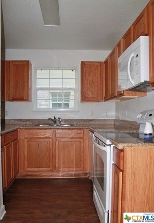 Building Photo - 13614 Woodstone Way