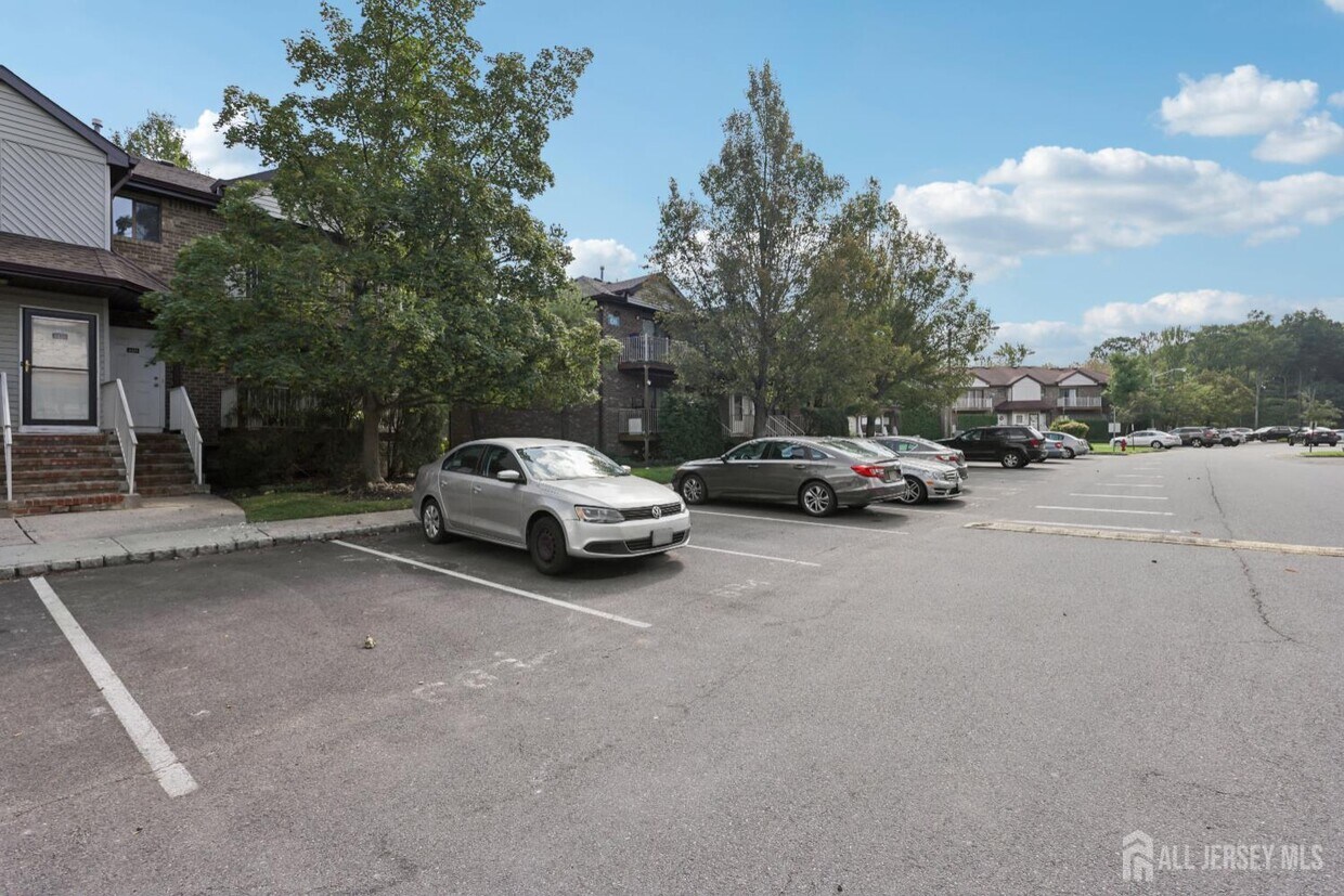Foto principal - 4420 Birchwood Ct