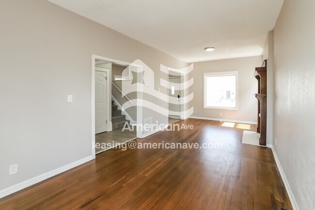 Foto del edificio - 136 N White Ave