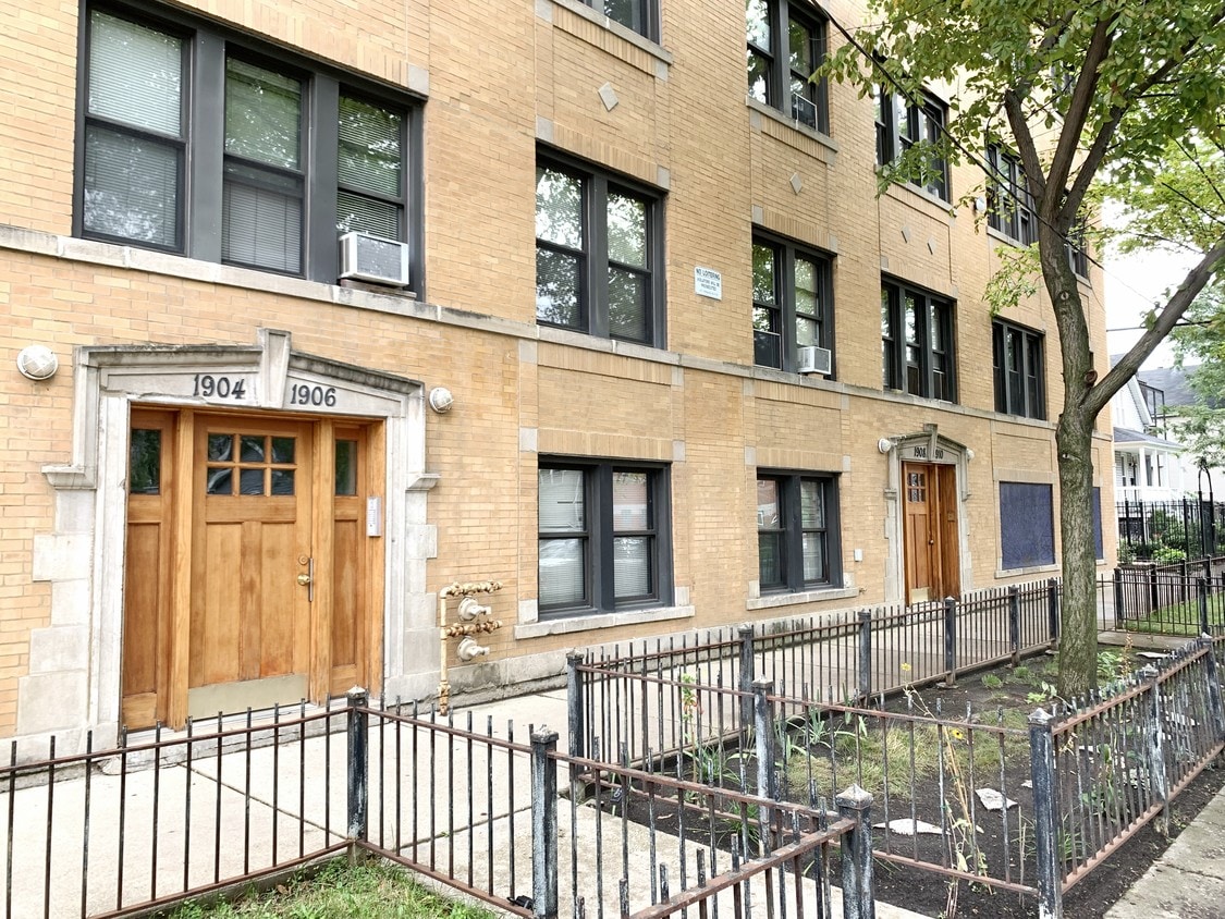 Exterior - 1906 N Drake Ave