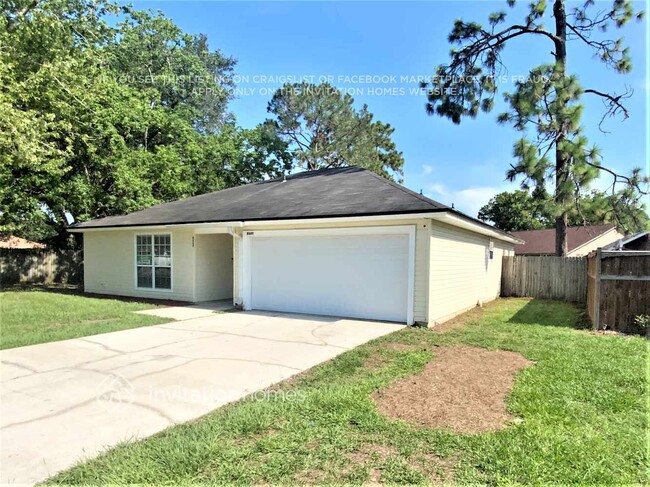 Foto del edificio - 8649 Collins Ridge Blvd S