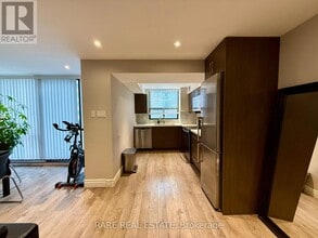 Building Photo - 53 McCaul St