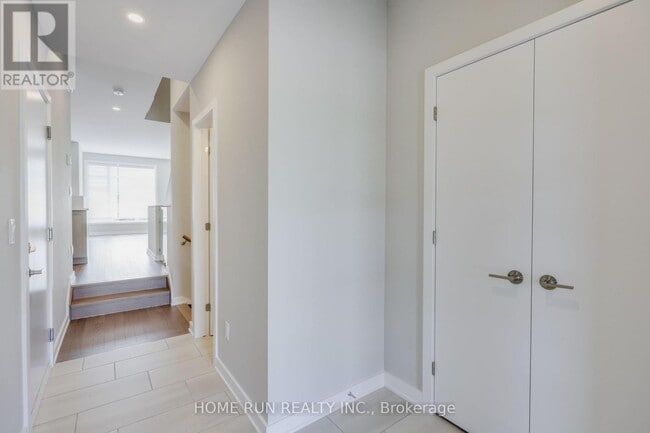Building Photo - 1064 Kitigan Grove