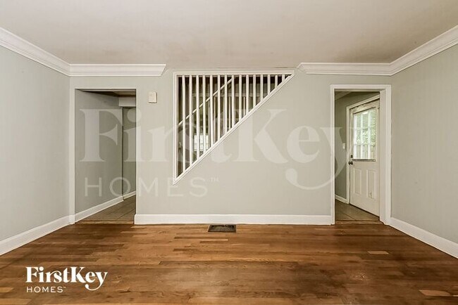 Foto del edificio - 2138 Pinehurst Dr