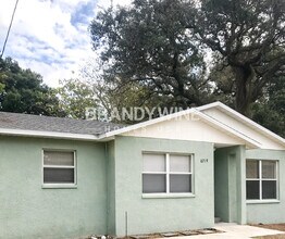 Building Photo - 8719 N Brooks St