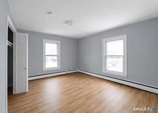 Foto del edificio - 21 Young St