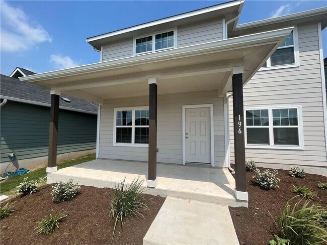 Building Photo - 196 Zion Dr