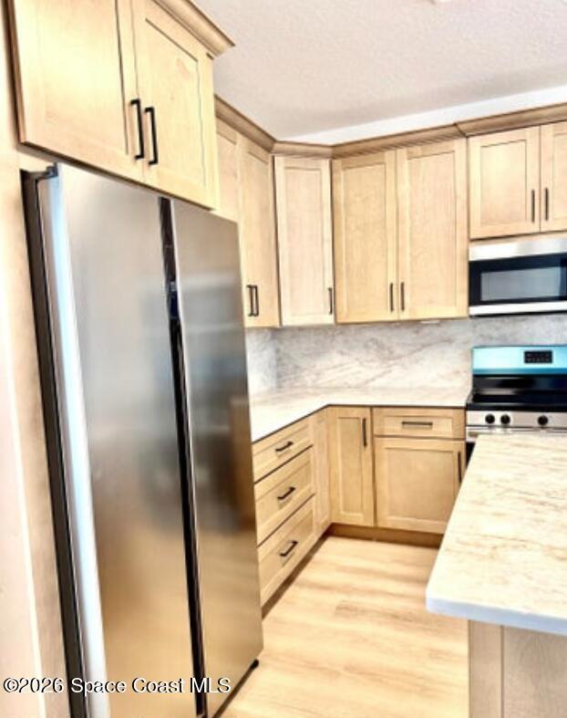 Foto del edificio - 4304 Canby Dr