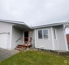 Building Photo - 902 S 22nd Ct