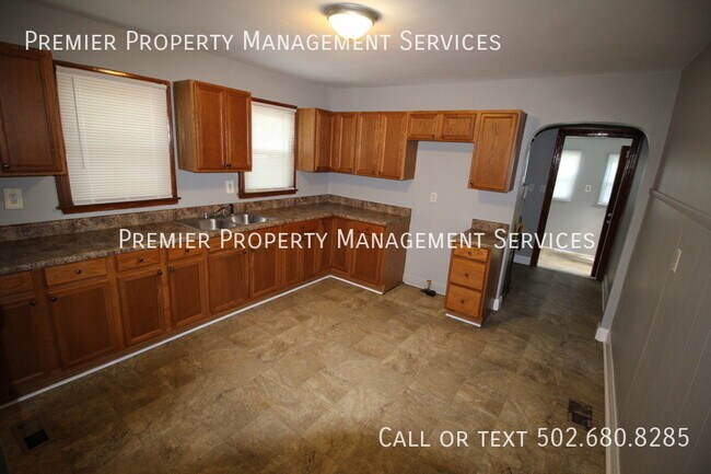 Foto del edificio - 637 W Florence Ave