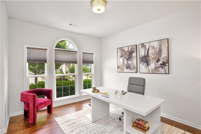 Foto del edificio - 667 Creswell Park