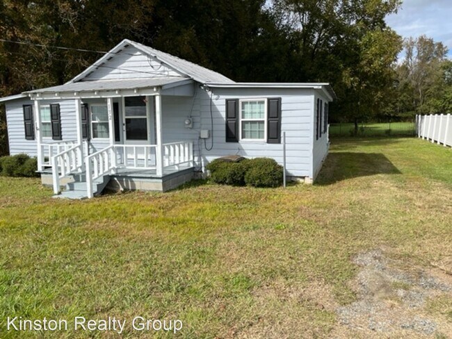 Building Photo - 3 br, 1 bath House - 1132 Jonestown Rd.