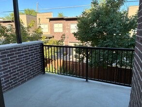 Building Photo - 3883 Komenda Ct