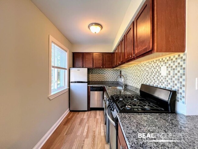 Building Photo - 0 bedroom in HIGHLAND PARK IL 60035